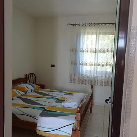 A & H Apartment