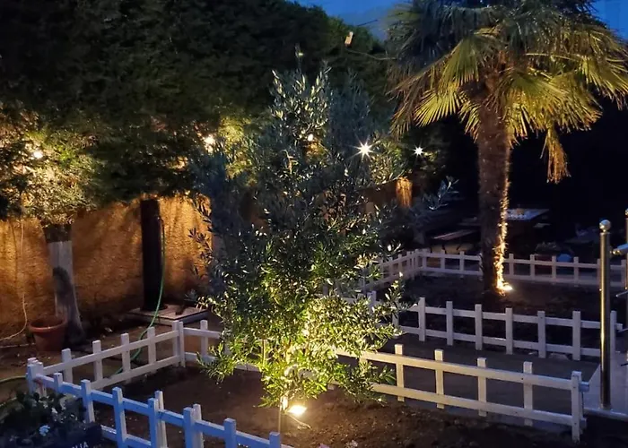 公寓 A & H Velipojë