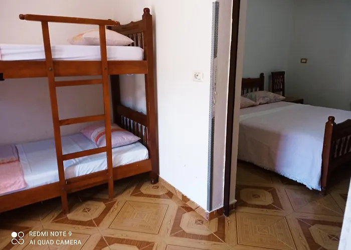 公寓 A & H Velipojë